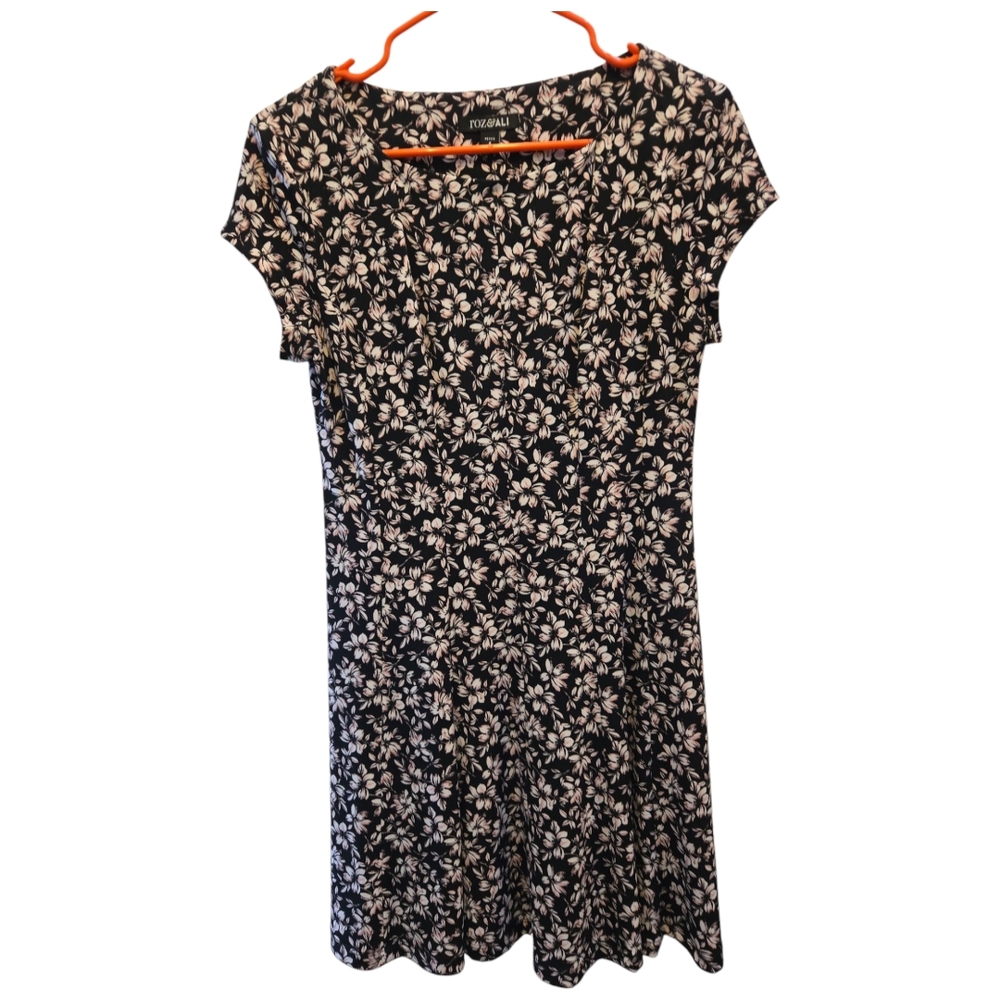 Roz & Ali Petite Floral Dress Sz 4P